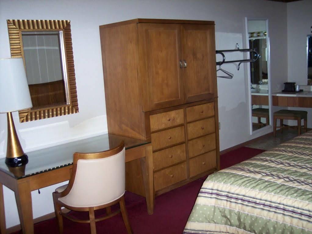 Night Inn Sweet Springs Εξωτερικό φωτογραφία